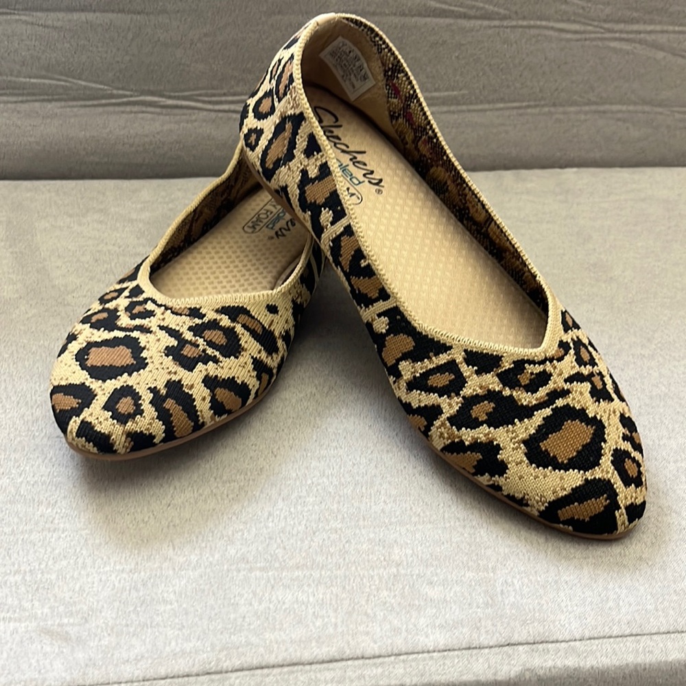Sketchers Memory Foam Flats